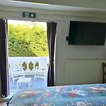 Catharinenburg Golf & Wellness Bed & Breakfast *